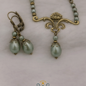Elegant Silvery Copper Pearl Set